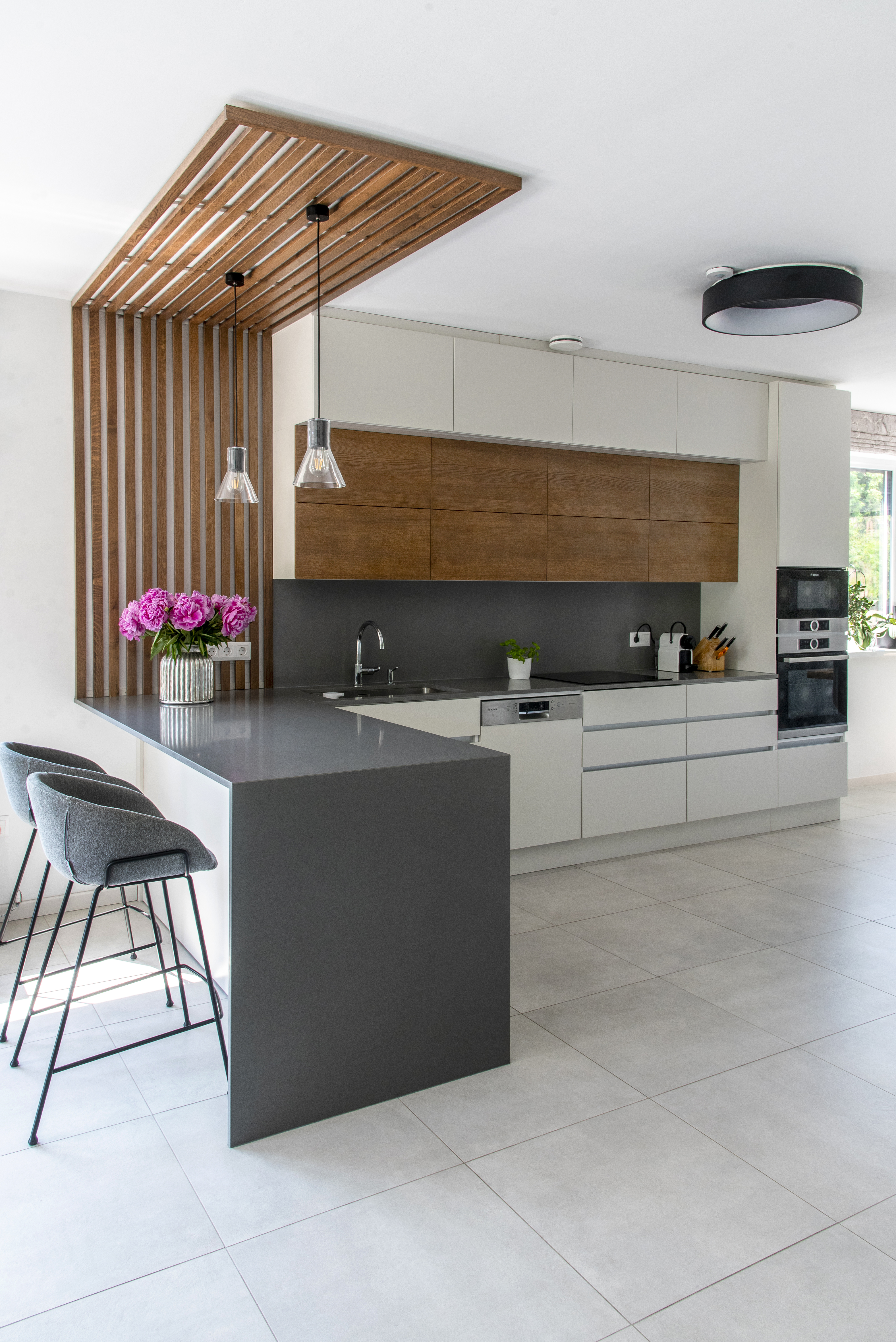Multi-functional kitchen island