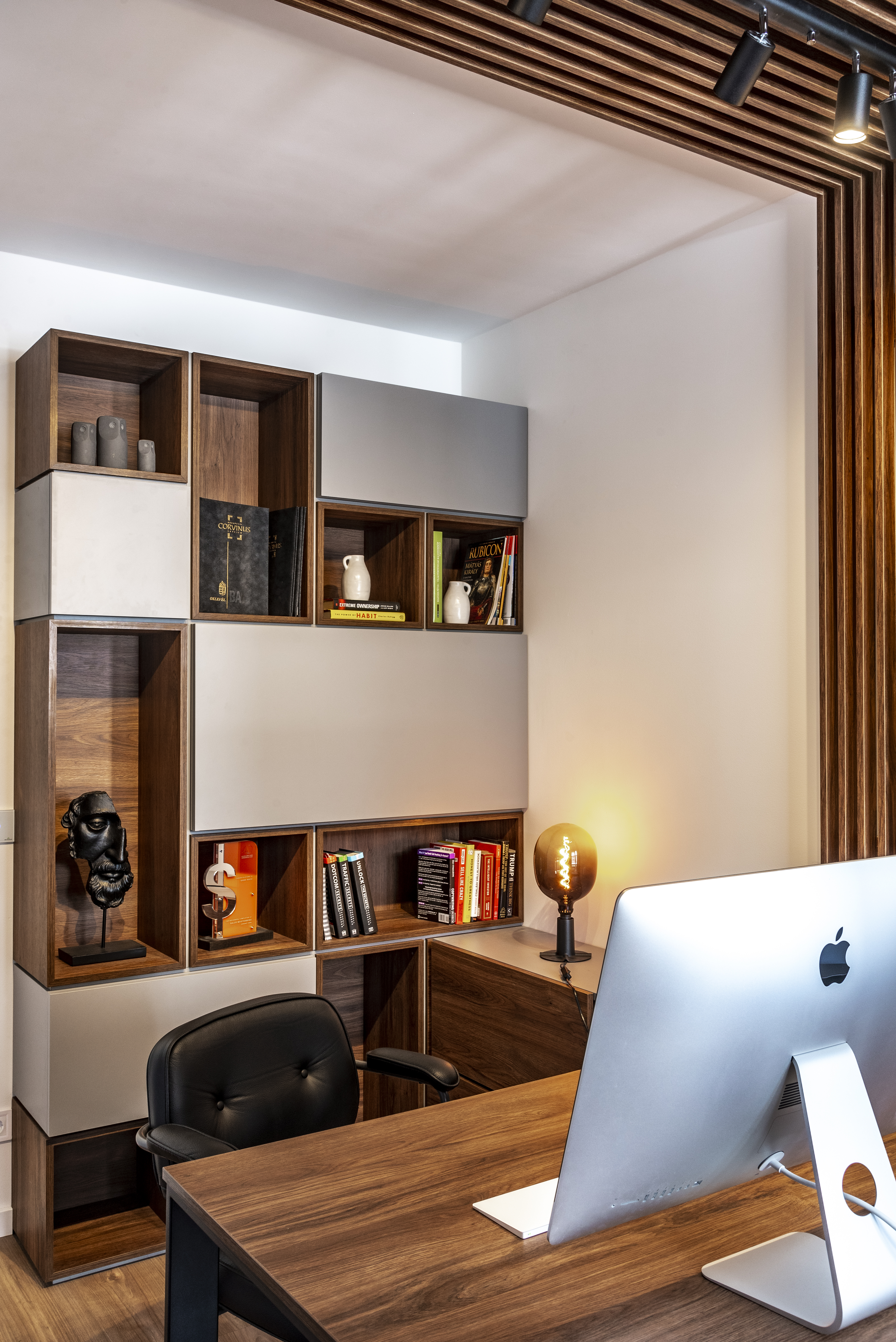 The famous "thinking room"
